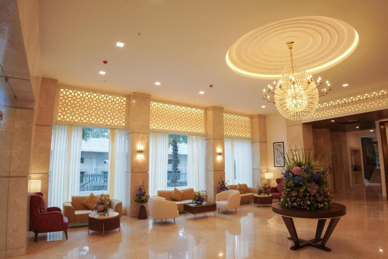 Hotel Turmeric Erode Esterno foto