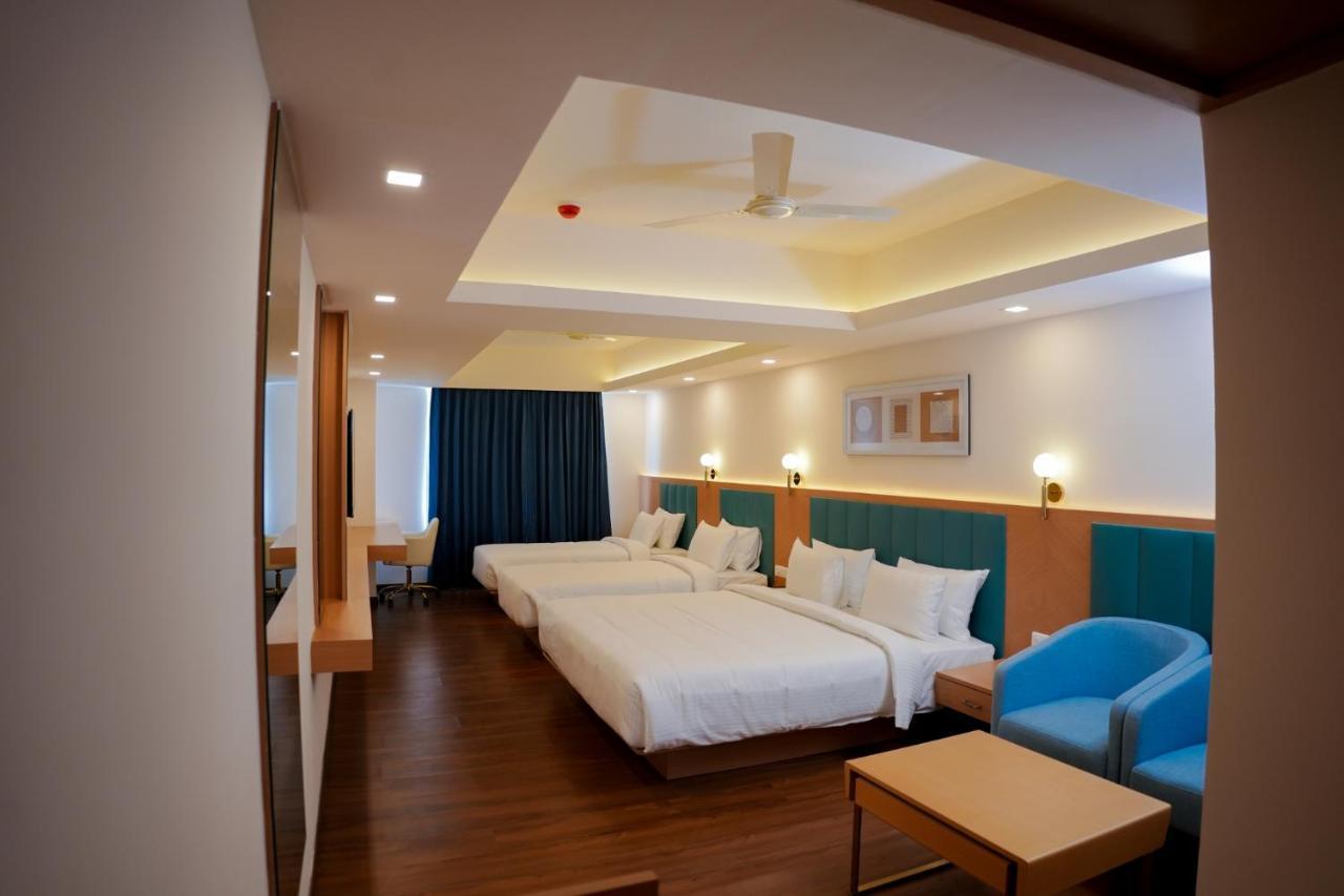 Hotel Turmeric Erode Esterno foto
